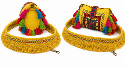 Bolsa Boho com Franjas e Pompons