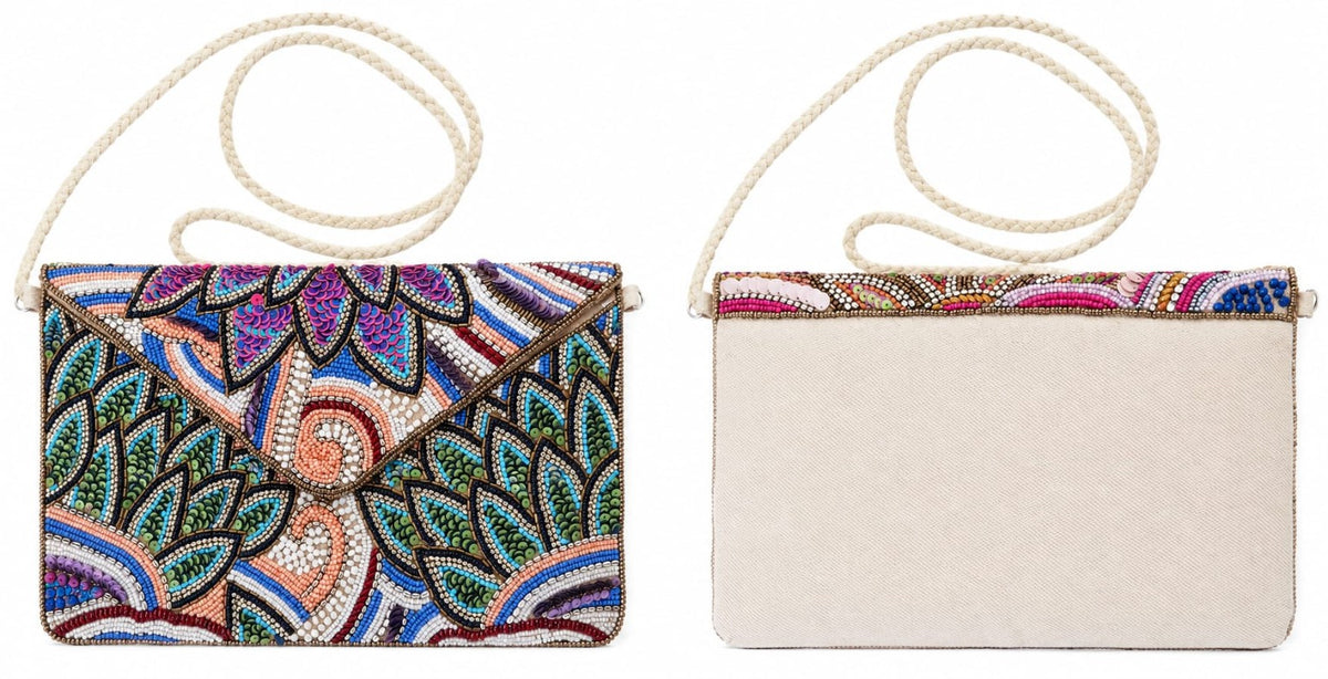Pochette indienne brodée modèle floral bleu, face et dos – Espinoline® PARIS